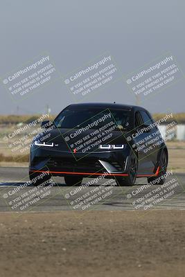 media/Nov-10-2025-Private Event (Mon) [[7fd464aee1]]/Advanced/Session 1 (Sweeper)/